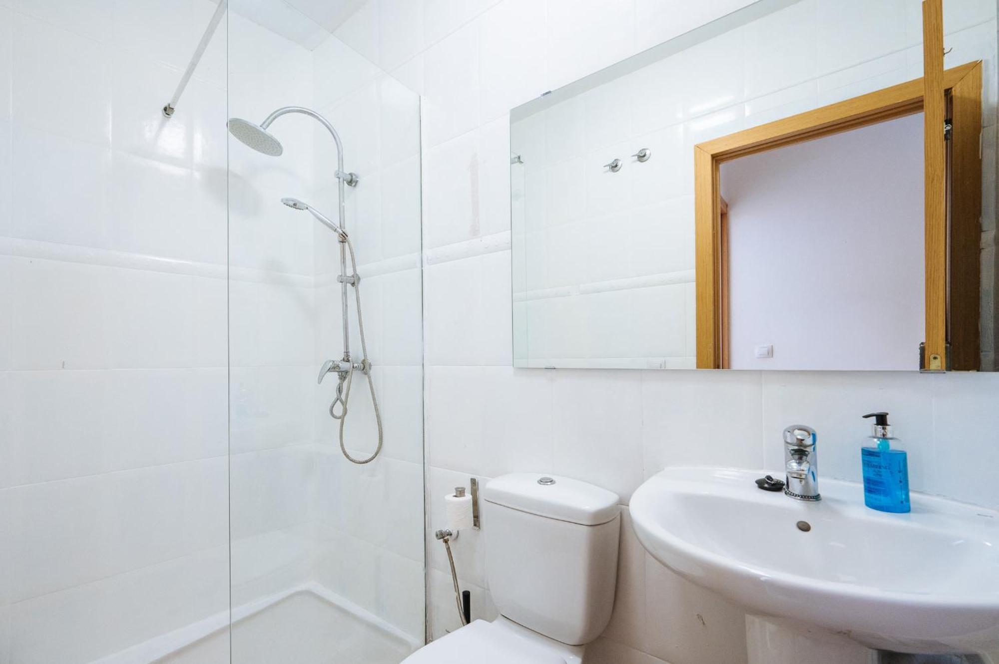 Homeyseville-lovely Duplex At Santa Cruz 10 Pax, Parking Optional Appartamento Siviglia