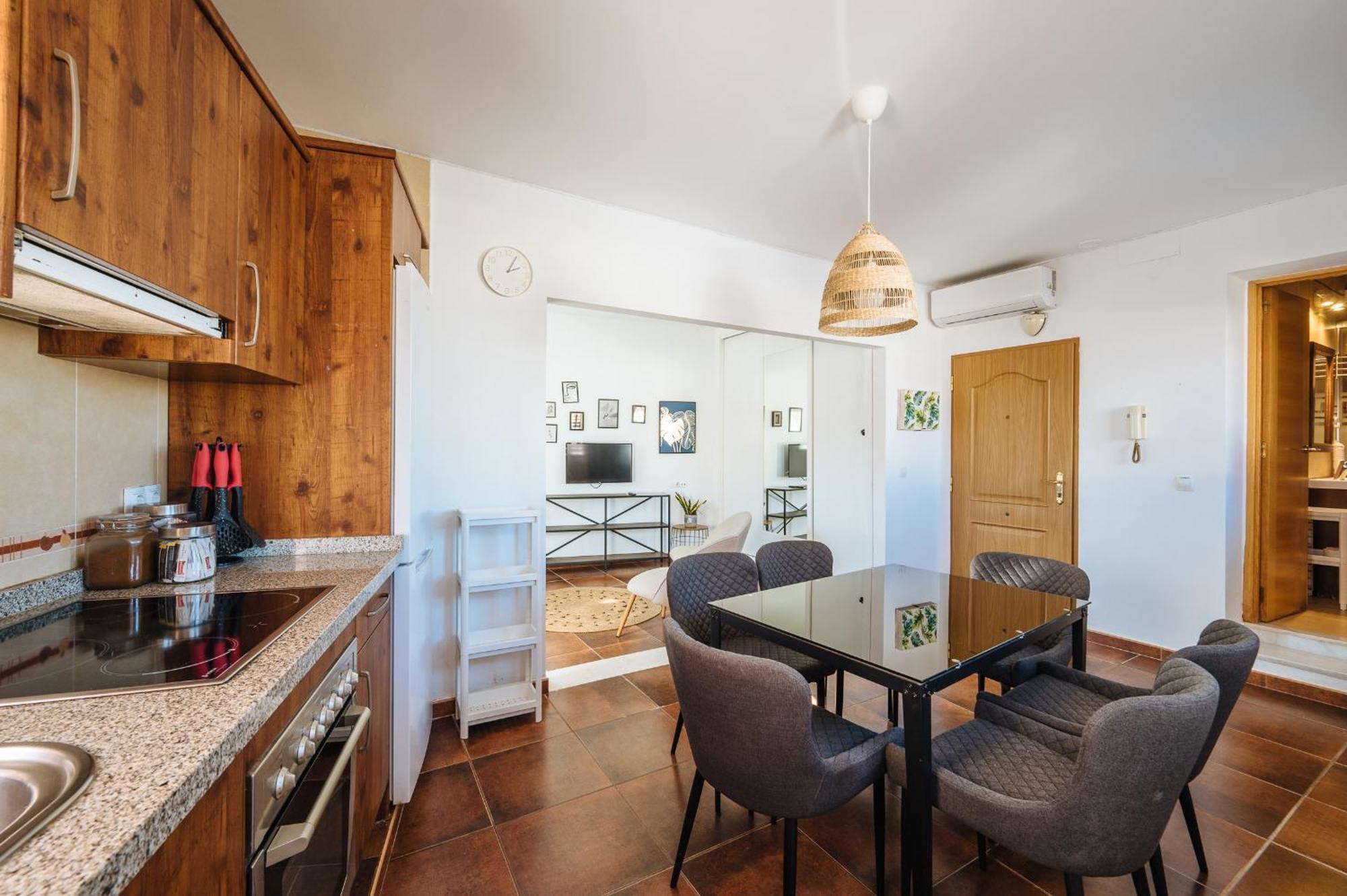 Homeyseville-lovely Duplex At Santa Cruz 10 Pax, Parking Optional * Siviglia